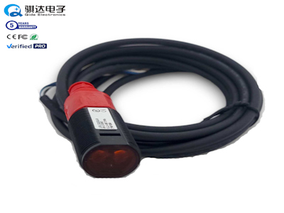 Новые Оригинальные Оптические Датчики Leuze Et318b.3/2n Фотоэлектрический Переключатель В Наличии